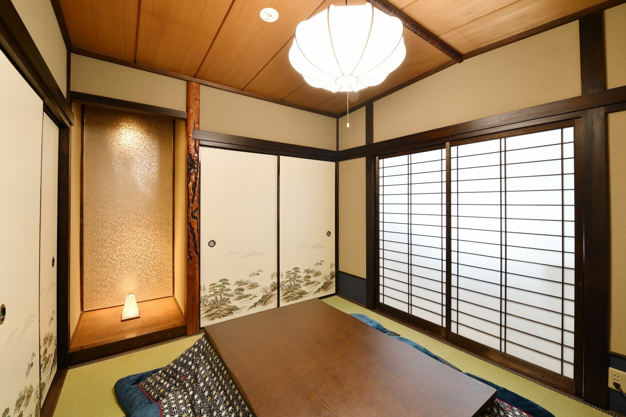 Отель Kyoto Tachibanaya Gion Rokuhara Экстерьер фото