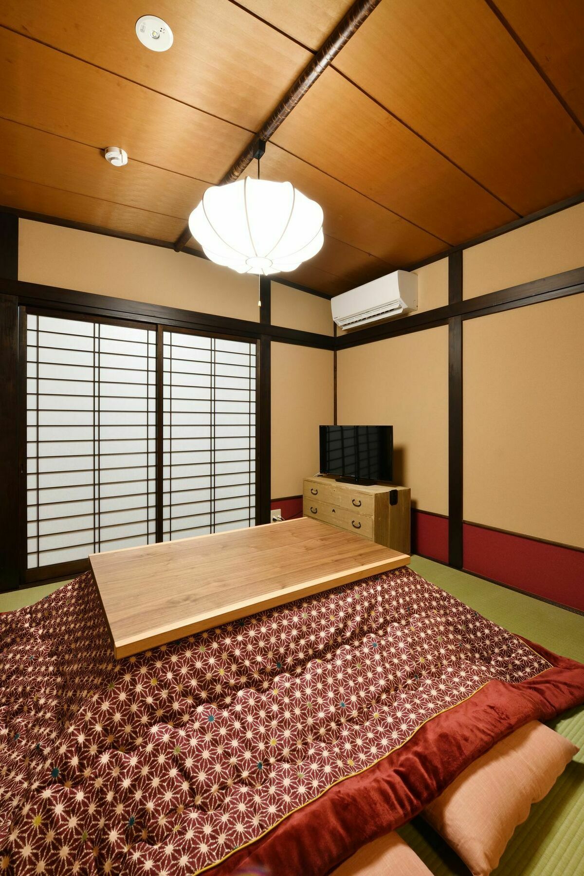 Отель Kyoto Tachibanaya Gion Rokuhara Экстерьер фото